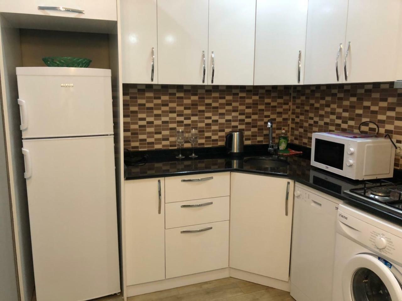 Luxure Apartments Batumi Eksteriør billede