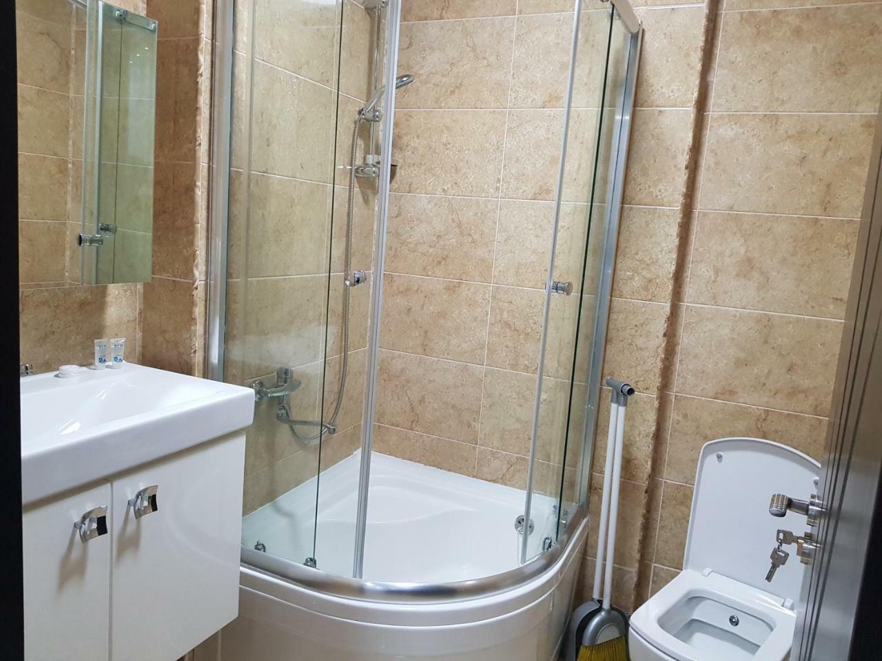 Luxure Apartments Batumi Eksteriør billede